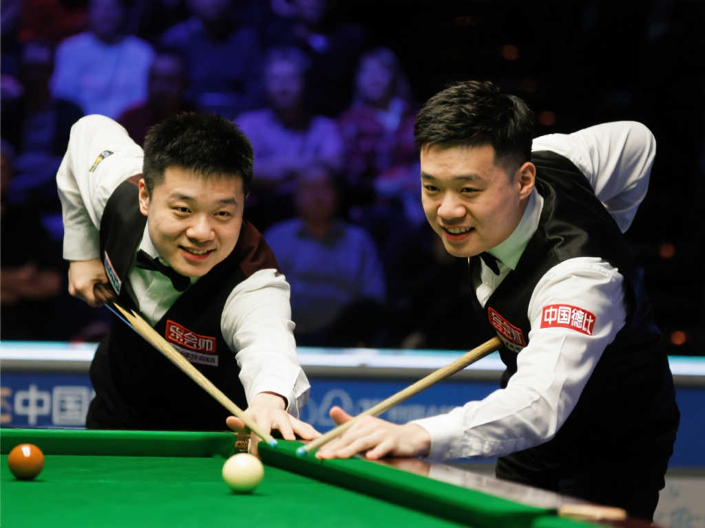 军光环破灭 军光环破灭